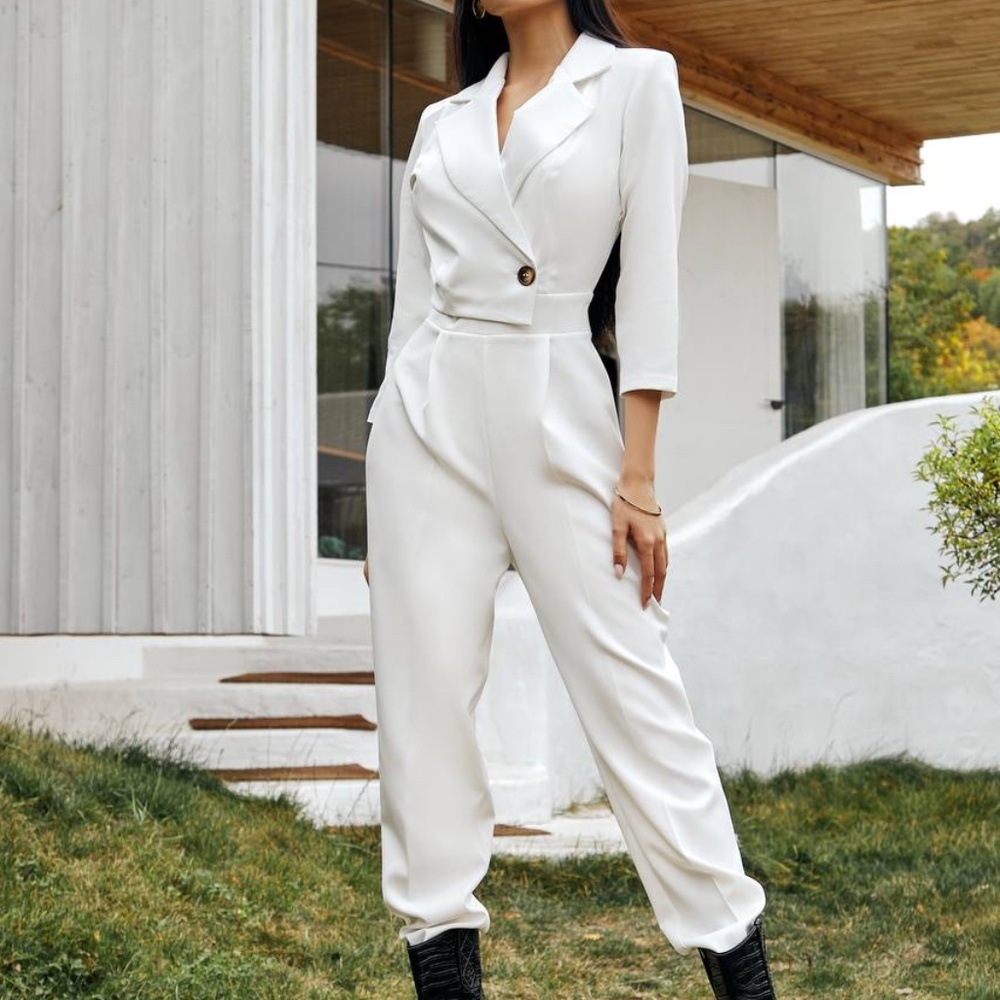 WHITE FORMAL ONE-BUTTON JUMPSUIT